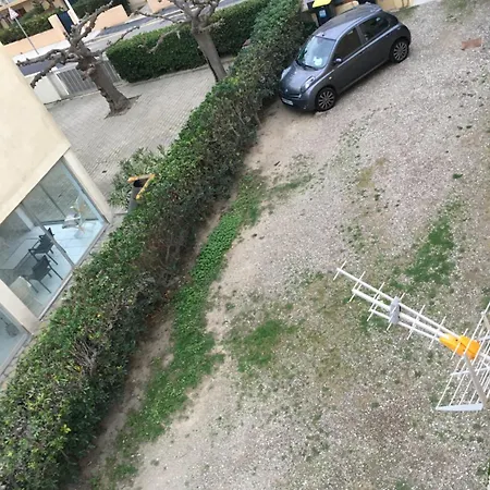 Eden Roc Апартаменты Кане