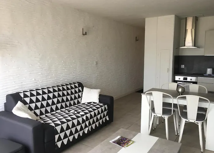 Eden Roc Apartamento *